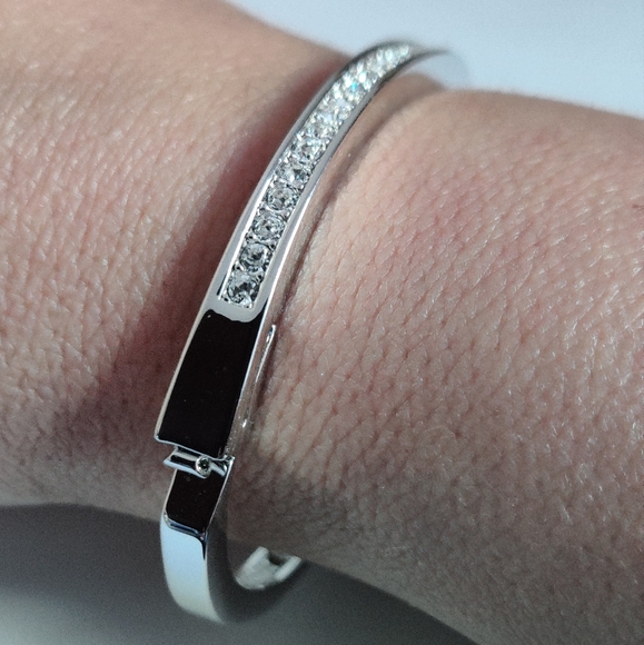 Swarovski Swan Mark Hinged Clamp Bracelet - Picture 12 of 16